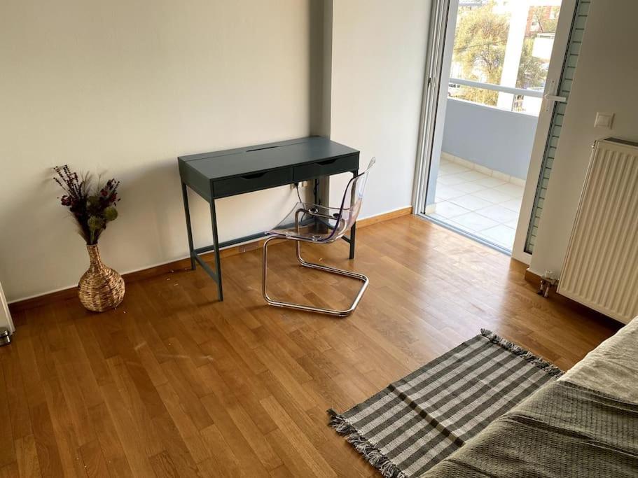 Spacious And Sunkissed 3Br & 2 Bathrooms Apartment Atene Esterno foto